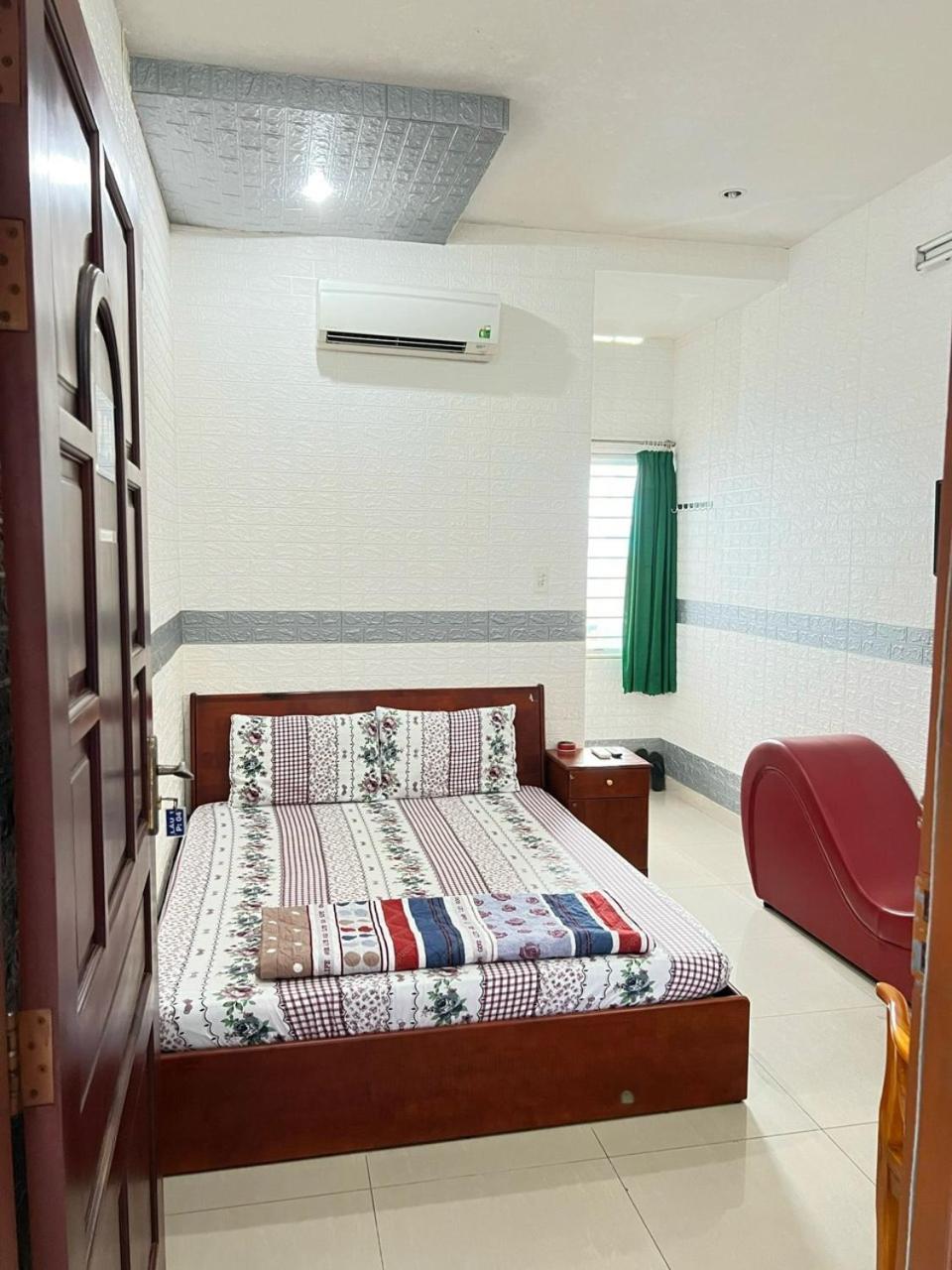 Khach San Khanh Du - Khanh Du Hotel بين هوا المظهر الخارجي الصورة