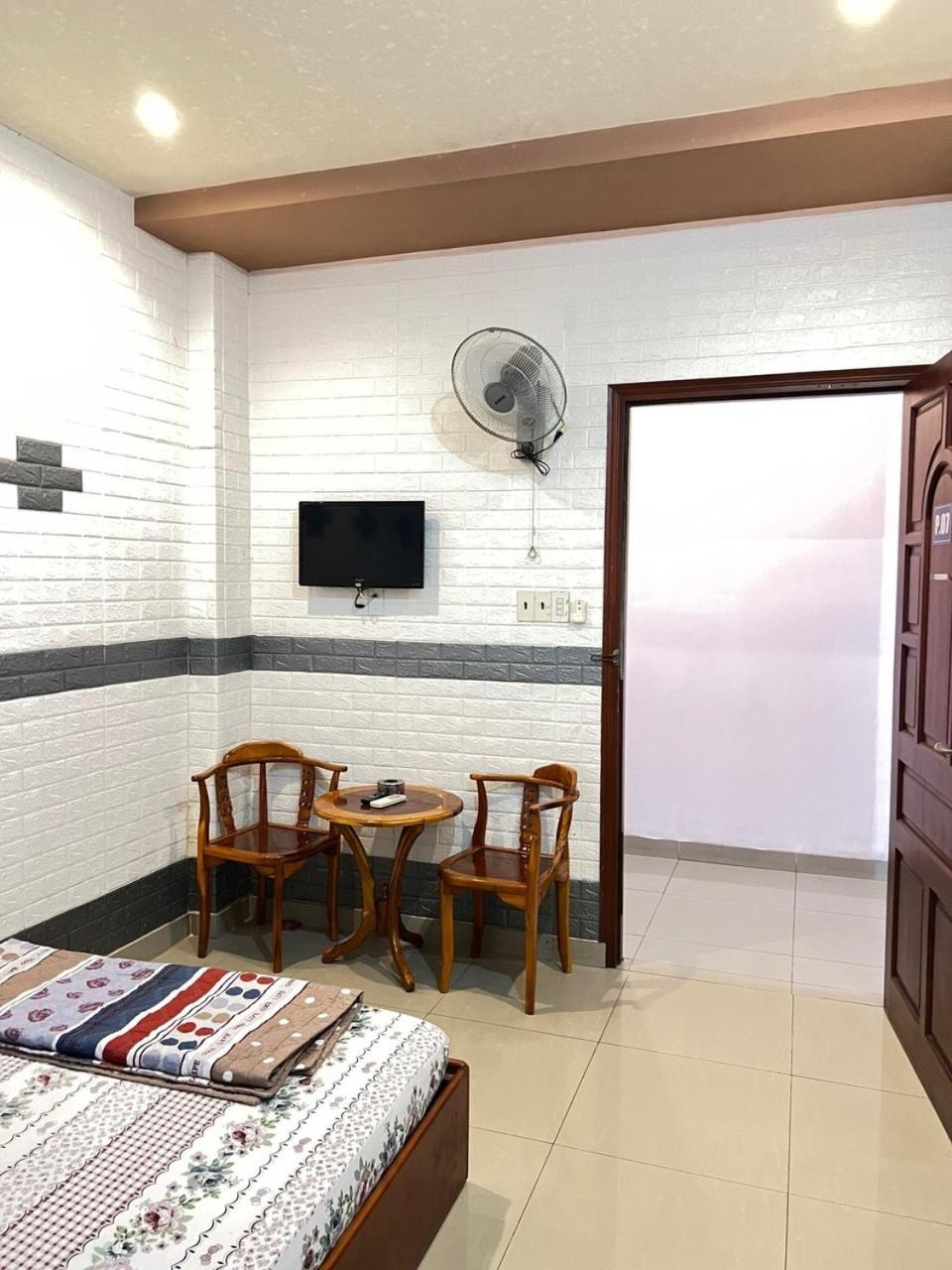 Khach San Khanh Du - Khanh Du Hotel بين هوا المظهر الخارجي الصورة